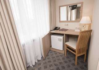 Гостиница Amaks Центральная Ижевск Бизнес двухместный с 2 раздельными кроватями -5